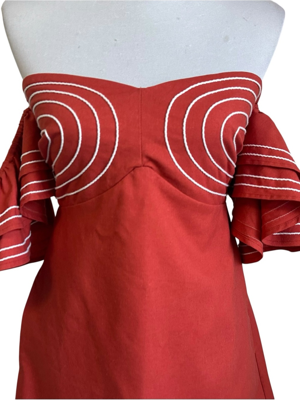 Strut & Bolt Off Shoulder Embroidered Linen Mini Dress Sz Small Terracotta Lined - Picture 3 of 13